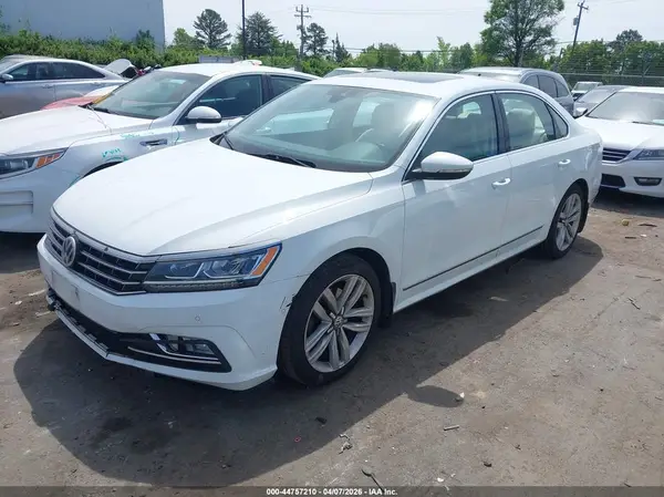 1VWCM7A3XGC019728 2016 VOLKSWAGEN PASSAT - Image 2