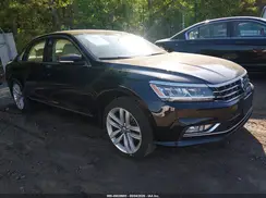 1VWCM7A3XHC041441 2017 VOLKSWAGEN PASSAT
