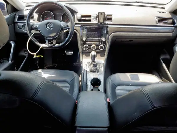 1VWCS7A32GC063888 2016 VOLKSWAGEN PASSAT - Image 8