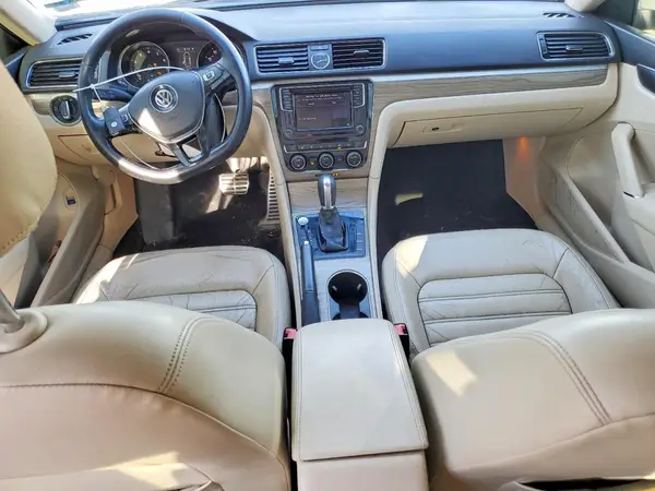 1VWCS7A36GC018923 2016 VOLKSWAGEN PASSAT - Image 8