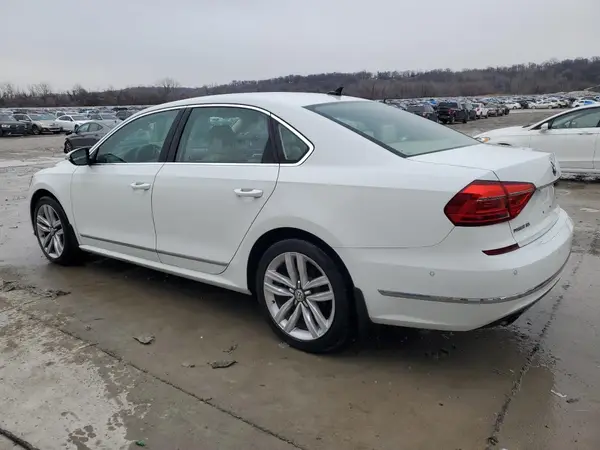 1VWCS7A36GC067409 2016 VOLKSWAGEN PASSAT - Image 2