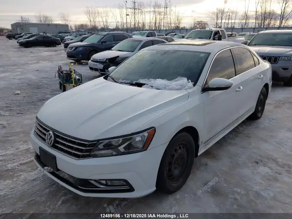 1VWCS7A38GC003176 2016 VOLKSWAGEN PASSAT - Image 2