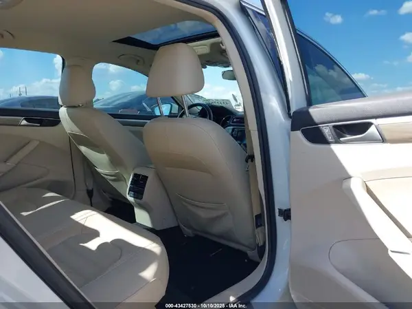 1VWCS7A38GC020981 2016 VOLKSWAGEN PASSAT - Image 8