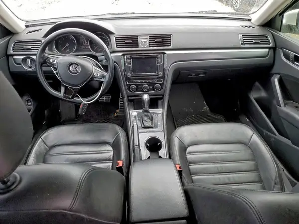 1VWCS7A39GC043878 2016 VOLKSWAGEN PASSAT - Image 8