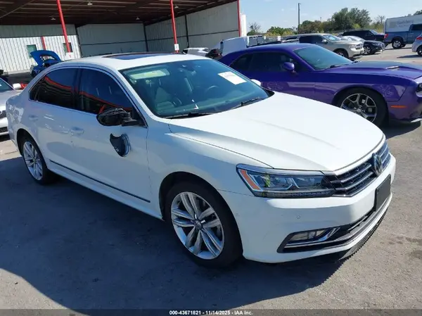 1VWCS7A39GC069364 2016 VOLKSWAGEN PASSAT - Image 1