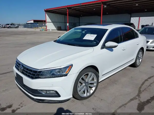 1VWCS7A39GC069364 2016 VOLKSWAGEN PASSAT - Image 2