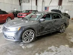 1VWCT7A30HC043735 2017 VOLKSWAGEN PASSAT