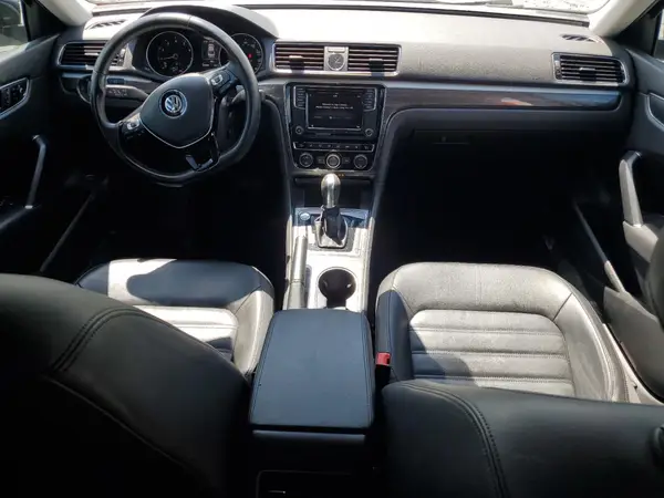 1VWCT7A30HC046599 2017 VOLKSWAGEN PASSAT - Image 8