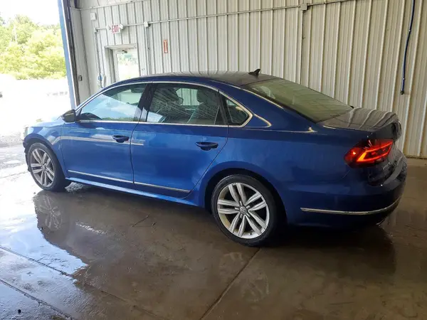 1VWCT7A30HC080316 2017 VOLKSWAGEN PASSAT - Image 2