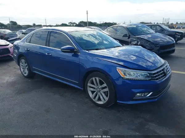 1VWCT7A31GC069422 2016 VOLKSWAGEN PASSAT - Image 1