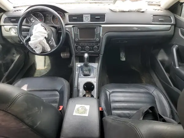 1VWCT7A31HC036552 2017 VOLKSWAGEN PASSAT - Image 8
