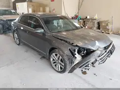 1VWCT7A31HC082091 2017 VOLKSWAGEN PASSAT