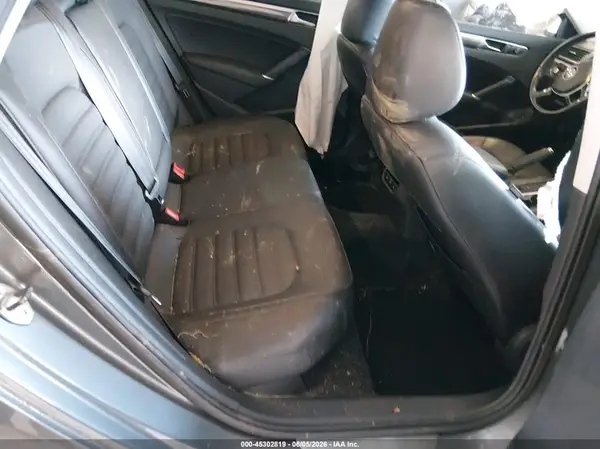 1VWCT7A31HC082091 2017 VOLKSWAGEN PASSAT - Image 8