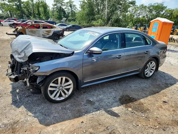 1VWCT7A32HC031893 2017 VOLKSWAGEN PASSAT - Image 1