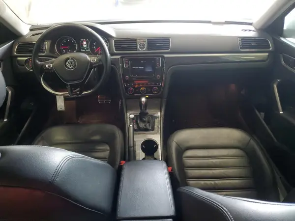 1VWCT7A32HC039136 2017 VOLKSWAGEN PASSAT - Image 8