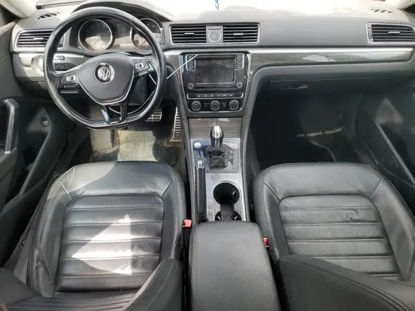 1VWCT7A32HC057829 2017 VOLKSWAGEN PASSAT - Image 8