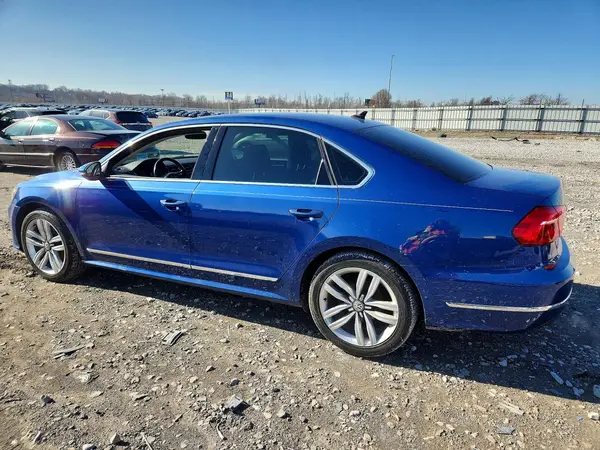 1VWCT7A33GC028001 2016 VOLKSWAGEN PASSAT - Image 2