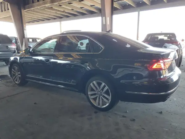 1VWCT7A33GC066263 2016 VOLKSWAGEN PASSAT - Image 2