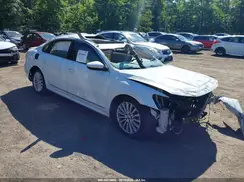 1VWCT7A33HC038612 2017 VOLKSWAGEN PASSAT