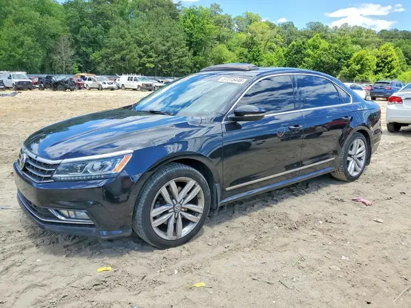 1VWCT7A33HC063476 2017 VOLKSWAGEN PASSAT - Image 1