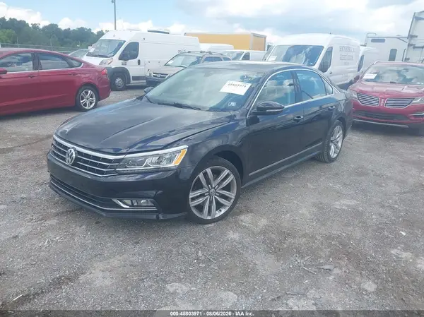 1VWCT7A33HC074302 2017 VOLKSWAGEN PASSAT - Image 2