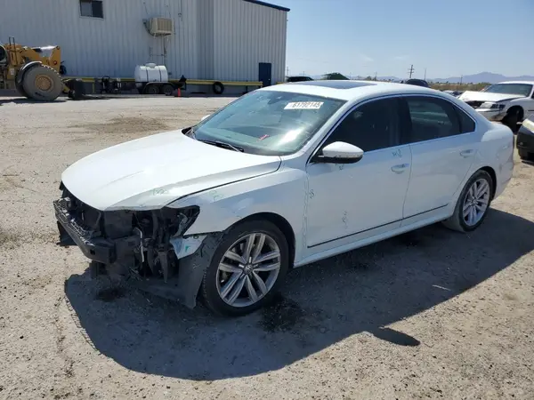 1VWCT7A33HC077149 2017 VOLKSWAGEN PASSAT - Image 1