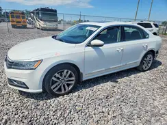1VWCT7A33HC078821 2017 VOLKSWAGEN PASSAT