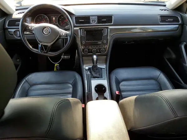 1VWCT7A34GC036592 2016 VOLKSWAGEN PASSAT - Image 8