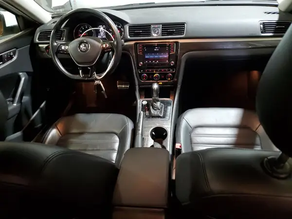 1VWCT7A34GC040920 2016 VOLKSWAGEN PASSAT - Image 8