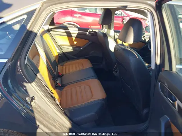 1VWCT7A34HC062191 2017 VOLKSWAGEN PASSAT - Image 8