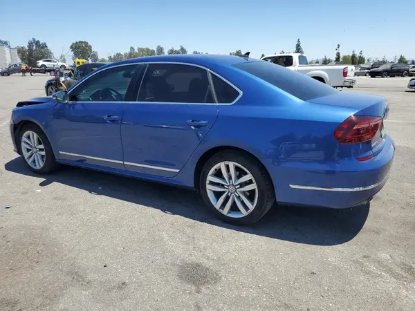1VWCT7A34HC066645 2017 VOLKSWAGEN PASSAT - Image 2