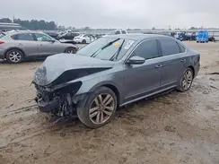1VWCT7A34HC081372 2017 VOLKSWAGEN PASSAT