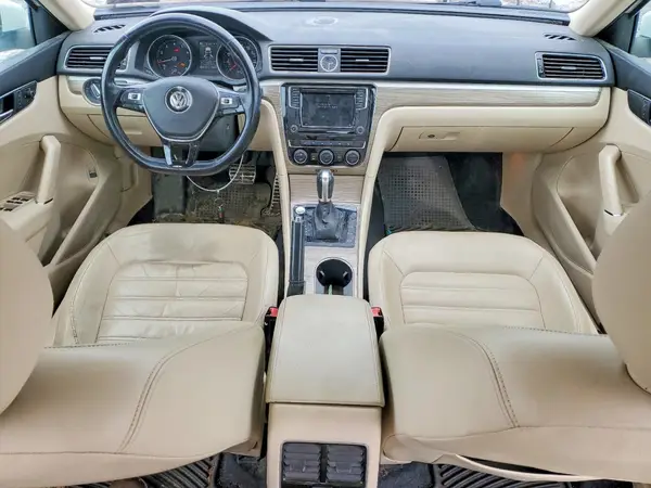 1VWCT7A36GC028235 2016 VOLKSWAGEN PASSAT - Image 8