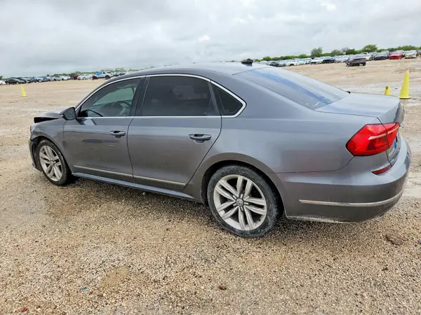 1VWCT7A36GC046458 2016 VOLKSWAGEN PASSAT - Image 2