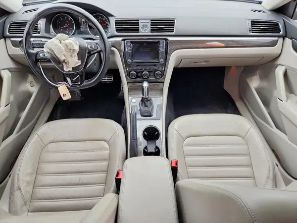 1VWCT7A36GC046458 2016 VOLKSWAGEN PASSAT - Image 8