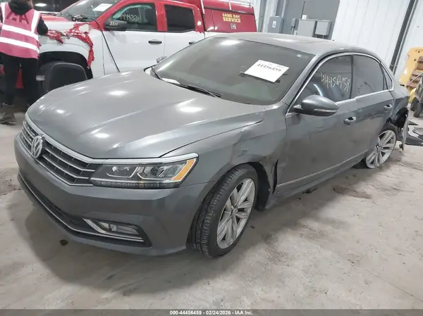 1VWCT7A36GC063129 2016 VOLKSWAGEN PASSAT - Image 2