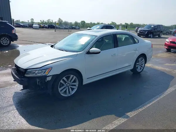 1VWCT7A37GC066119 2016 VOLKSWAGEN PASSAT - Image 2