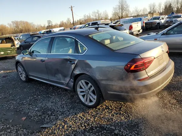 1VWCT7A37HC055283 2017 VOLKSWAGEN PASSAT - Image 2