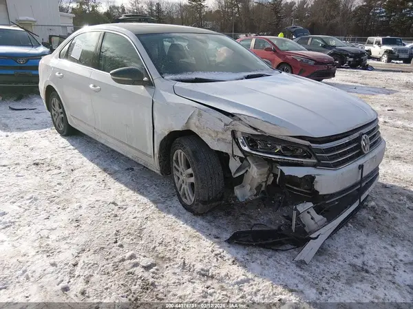 1VWCT7A37HC074416 2017 VOLKSWAGEN PASSAT - Image 1