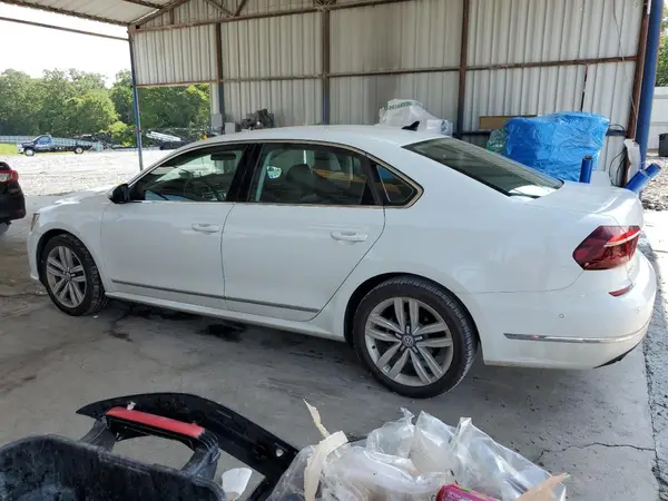 1VWCT7A38HC043420 2017 VOLKSWAGEN PASSAT - Image 2