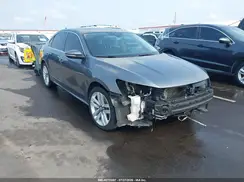 1VWCT7A38HC075011 2017 VOLKSWAGEN PASSAT