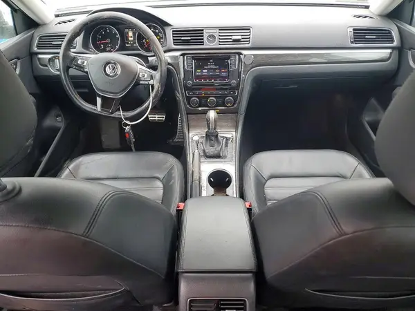 1VWCT7A3XHC044116 2017 VOLKSWAGEN PASSAT - Image 8