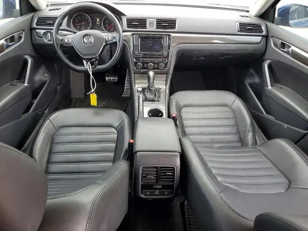 1VWCT7A3XHC062910 2017 VOLKSWAGEN PASSAT - Image 8