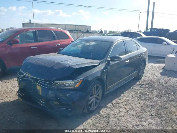 1VWDT7A30HC008570 2017 VOLKSWAGEN PASSAT - Image 2