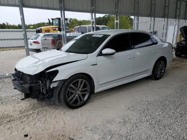 1VWDT7A30HC023182 2017 VOLKSWAGEN PASSAT - Image 1