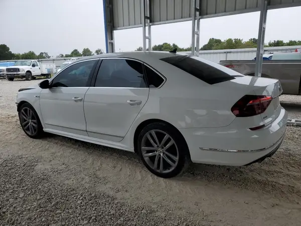 1VWDT7A30HC023182 2017 VOLKSWAGEN PASSAT - Image 2