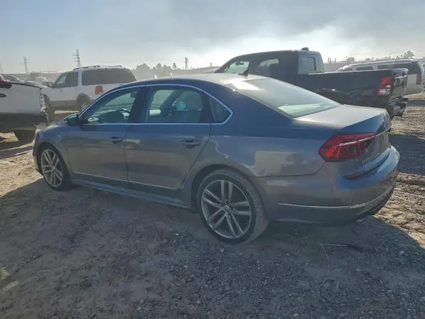 1VWDT7A30HC035414 2017 VOLKSWAGEN PASSAT - Image 2