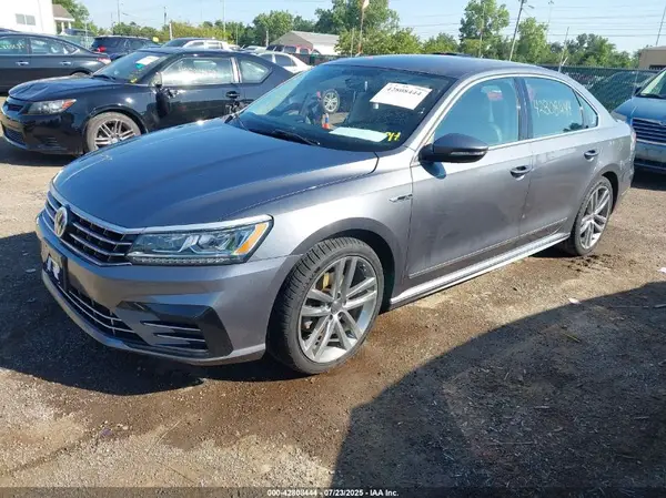 1VWDT7A30HC059017 2017 VOLKSWAGEN PASSAT - Image 2