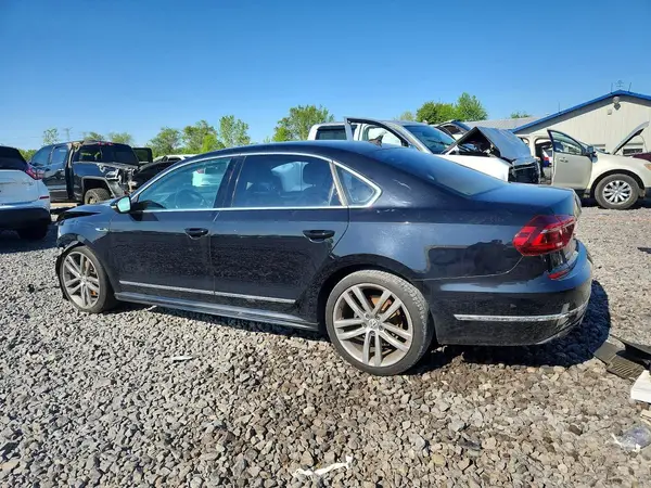 1VWDT7A30HC068400 2017 VOLKSWAGEN PASSAT - Image 2
