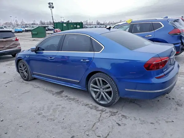 1VWDT7A30HC069353 2017 VOLKSWAGEN PASSAT - Image 2